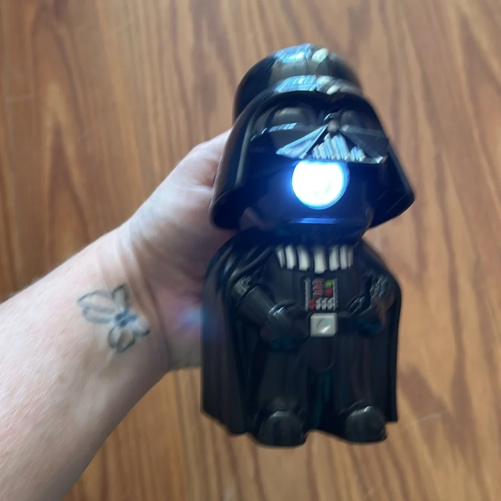 Flashlight - Picture 2 of 2